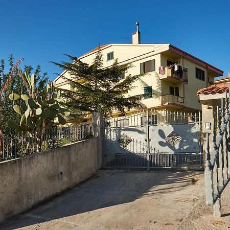 Bouganville House - Casa Vacanze Triparni 외부 사진